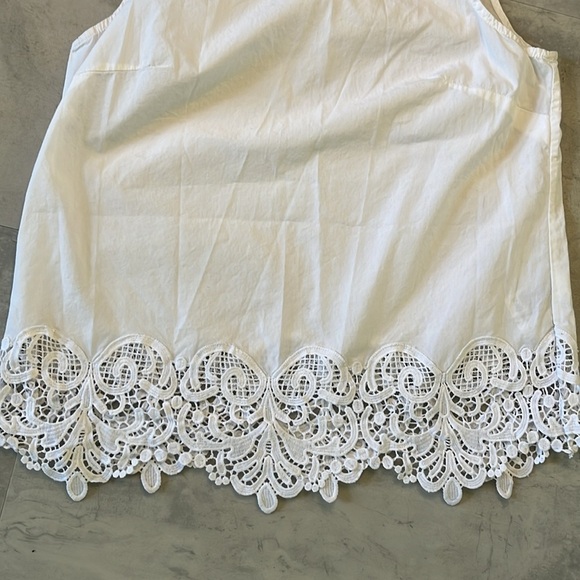 Banana Republic Tank top 100% cotton +lace border hemline bright white size XS - Picture 6 of 14